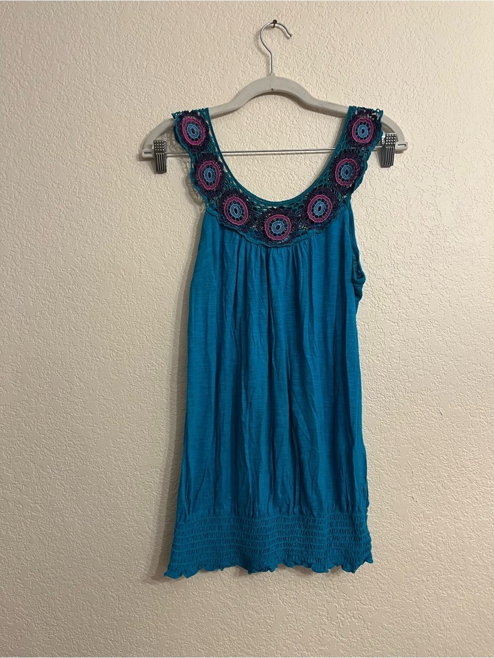 Y2K colorful h.i.p. Teal Crochet Accent Boho Tank Top